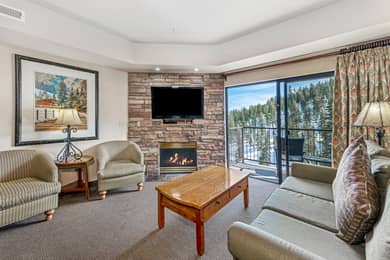 Living room at Tahoe Ridge Resort