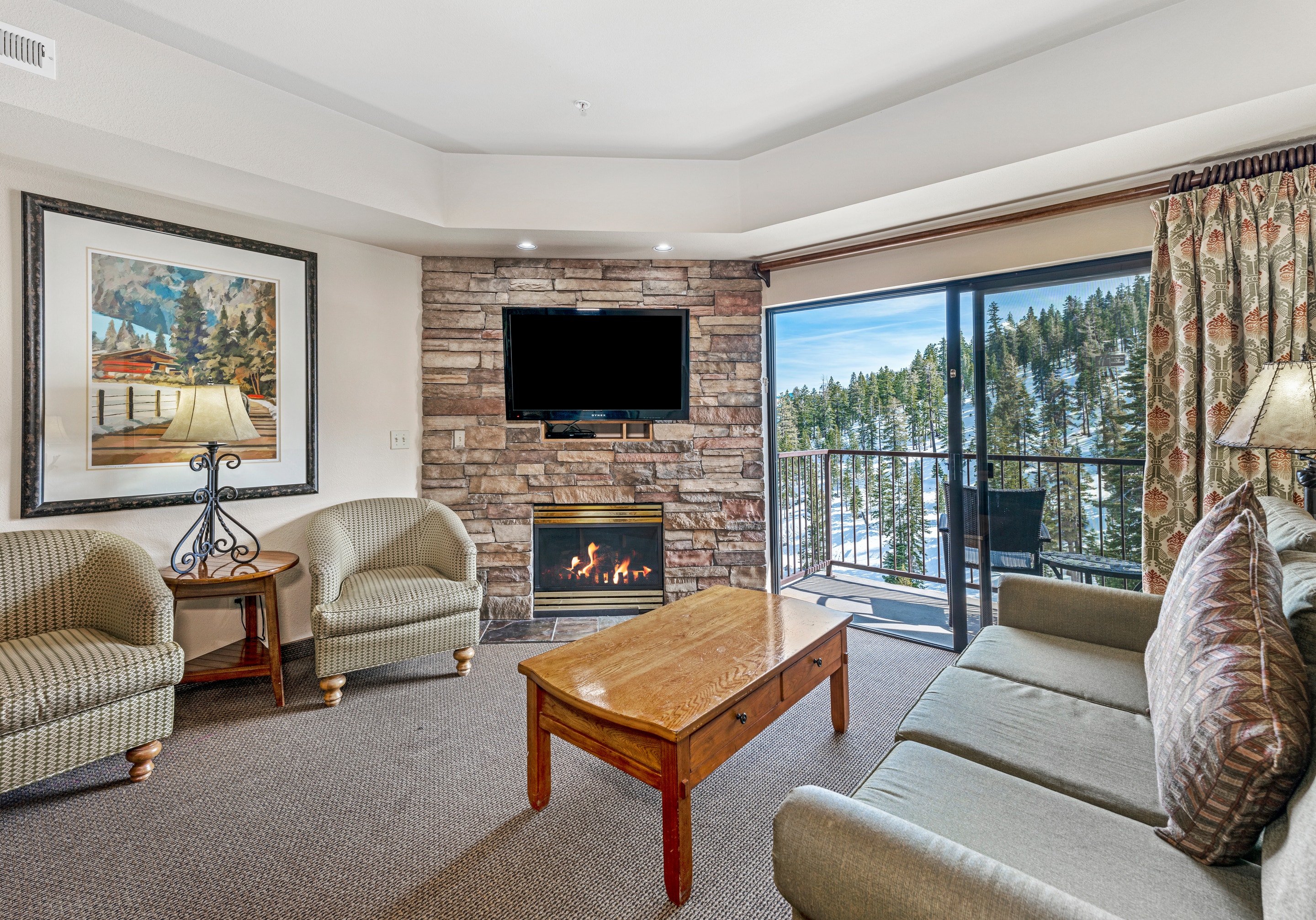 Tahoe Ridge Resort Pictures | HolidayInnClub.com