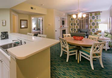 Dining room in a villa at South Beach Resort