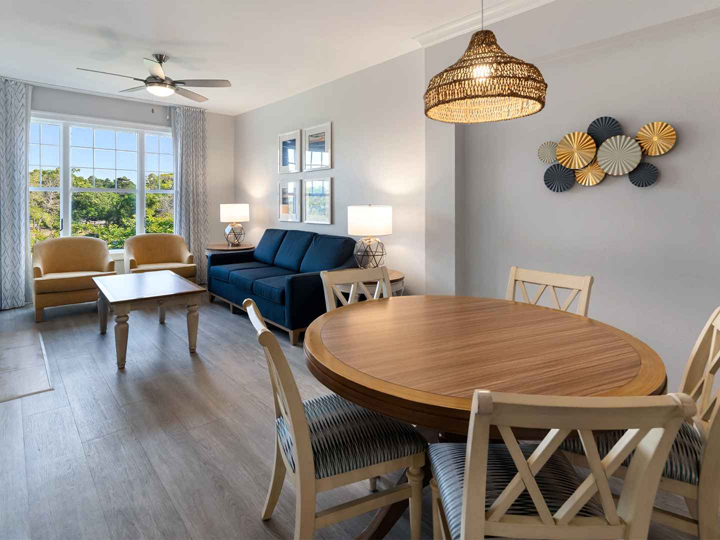 Dining room in a villa at South Beach Resort