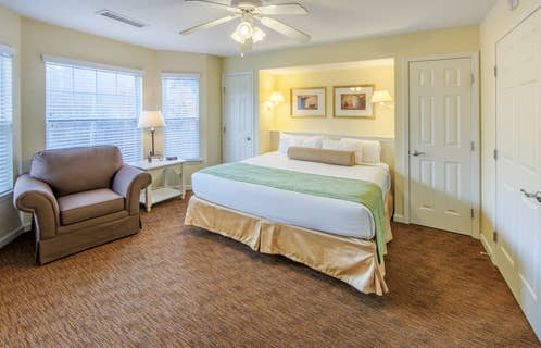 Master Bedroom in a villa at Oak n' Spruce Resort in South Lee, Massachusetts
