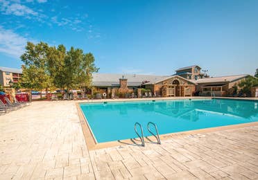 Outdoor pool at Apple Mountain Resort