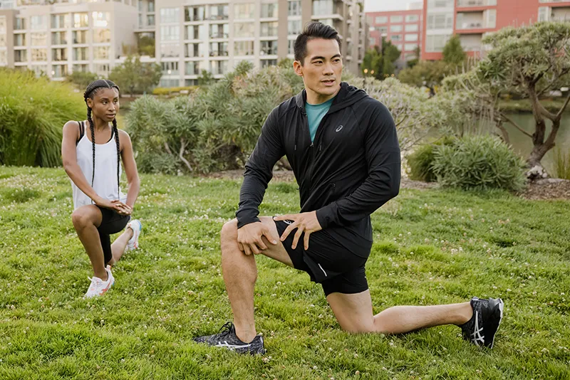 Man doing lunges