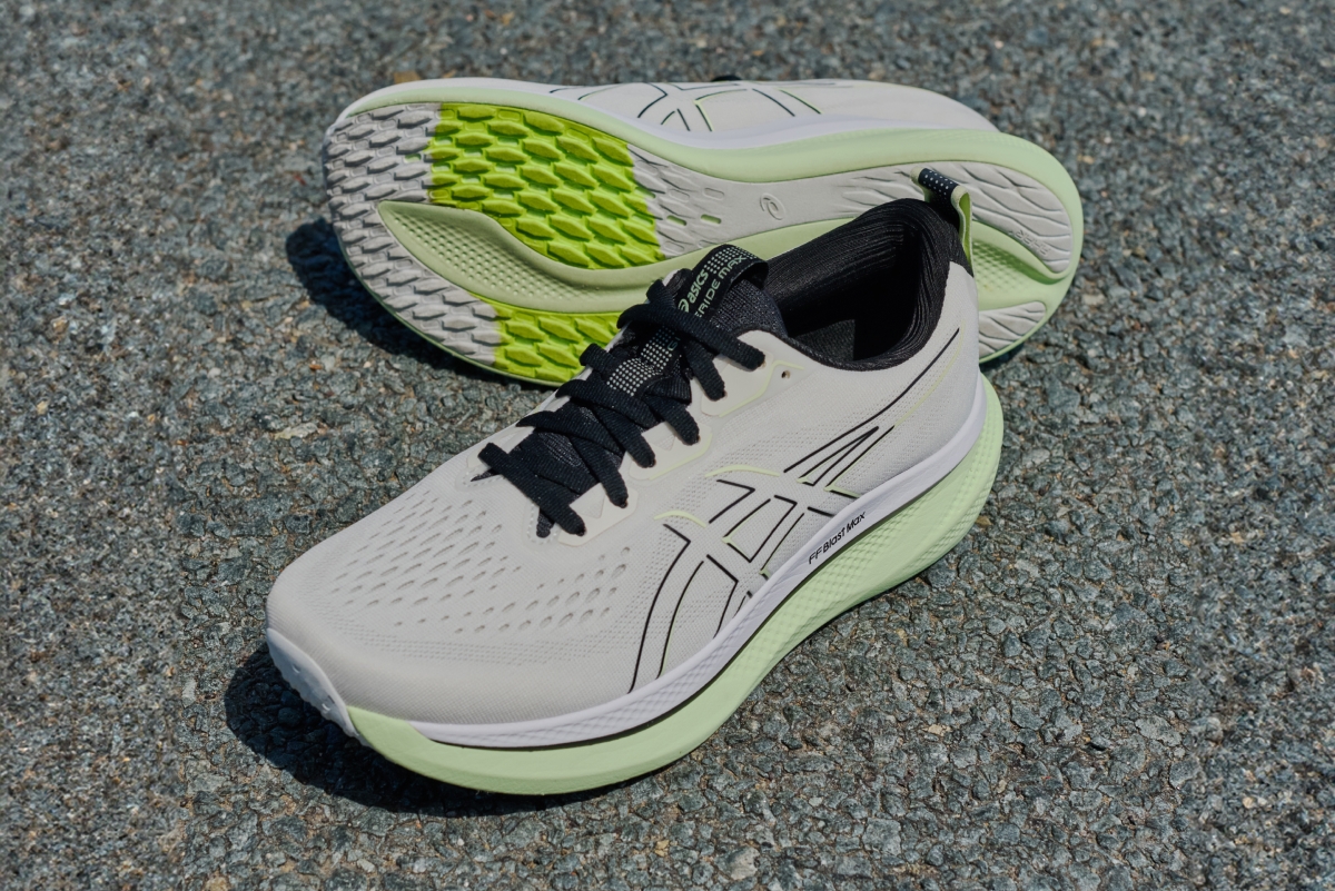 My asics run hot sale