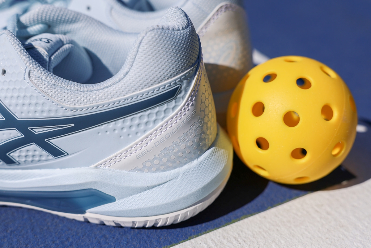 Asics court shoes for pickleball outlet