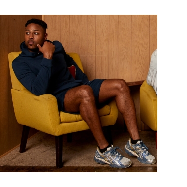 Asics men's apparel top