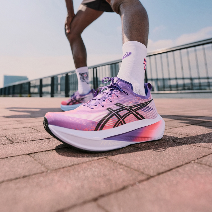 asics　オーストリア代表　スキーセットアップ　L　アシックス　AUSTRIA ASICS | Official U.S. Site | Running Shoes and Activewear
