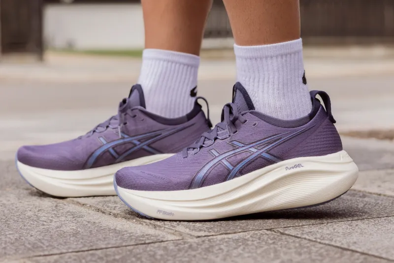 Mens Nimbus 27 Running Shoe in color purple