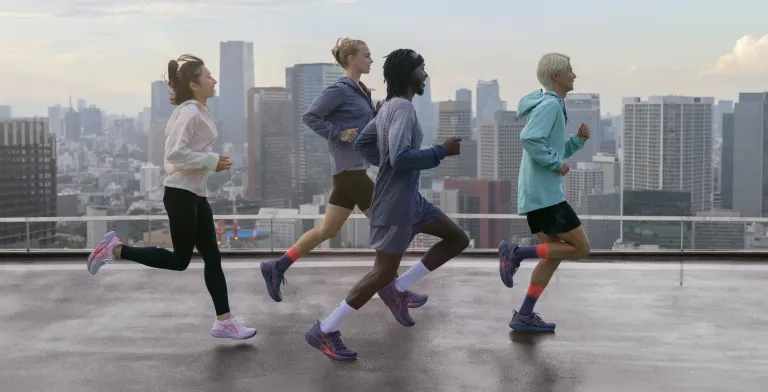 ASICS Layers: What to Wear Outdoors as the Weather Turns  
