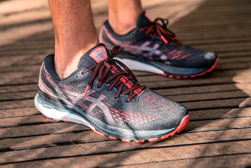 Gel-Kayano 28