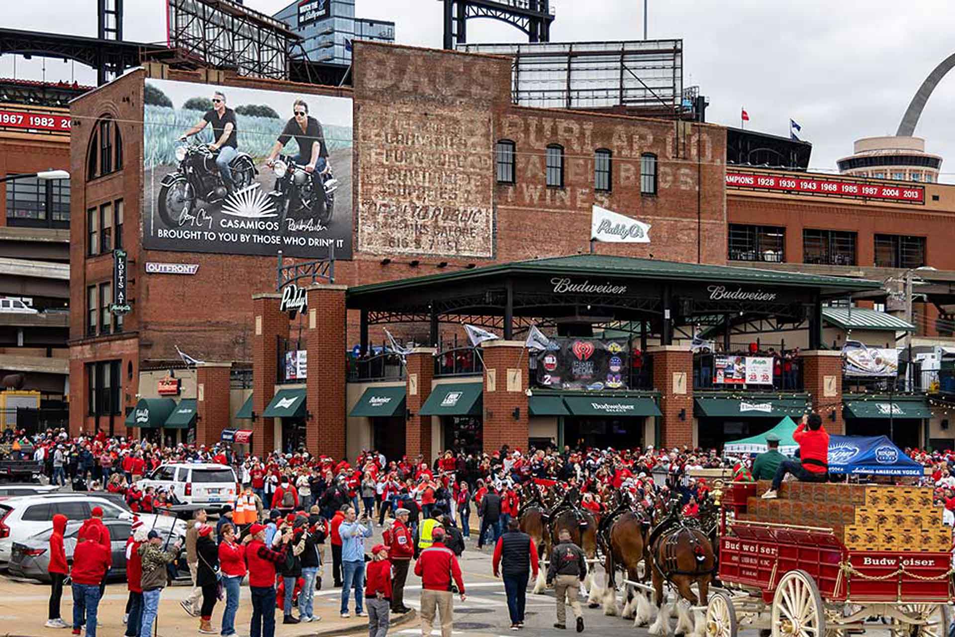 Where Midwestern Charm Meets Western Spirit: Out of Home Advertising in St. Louis