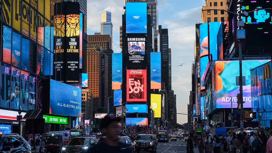 Times Square Roadblock for Cadillac Escalade IQ