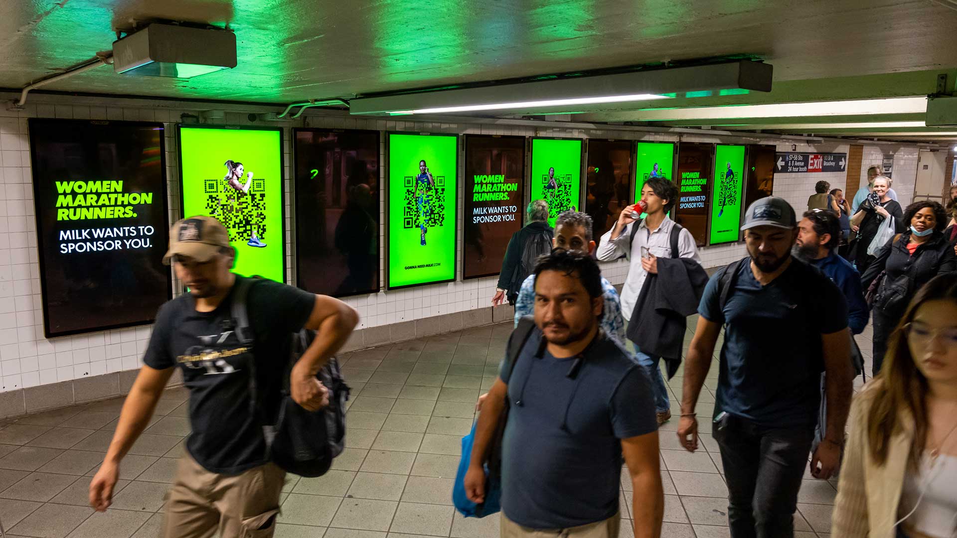 MilkPEP Digital Livescape ad promoting marathon sponsorship