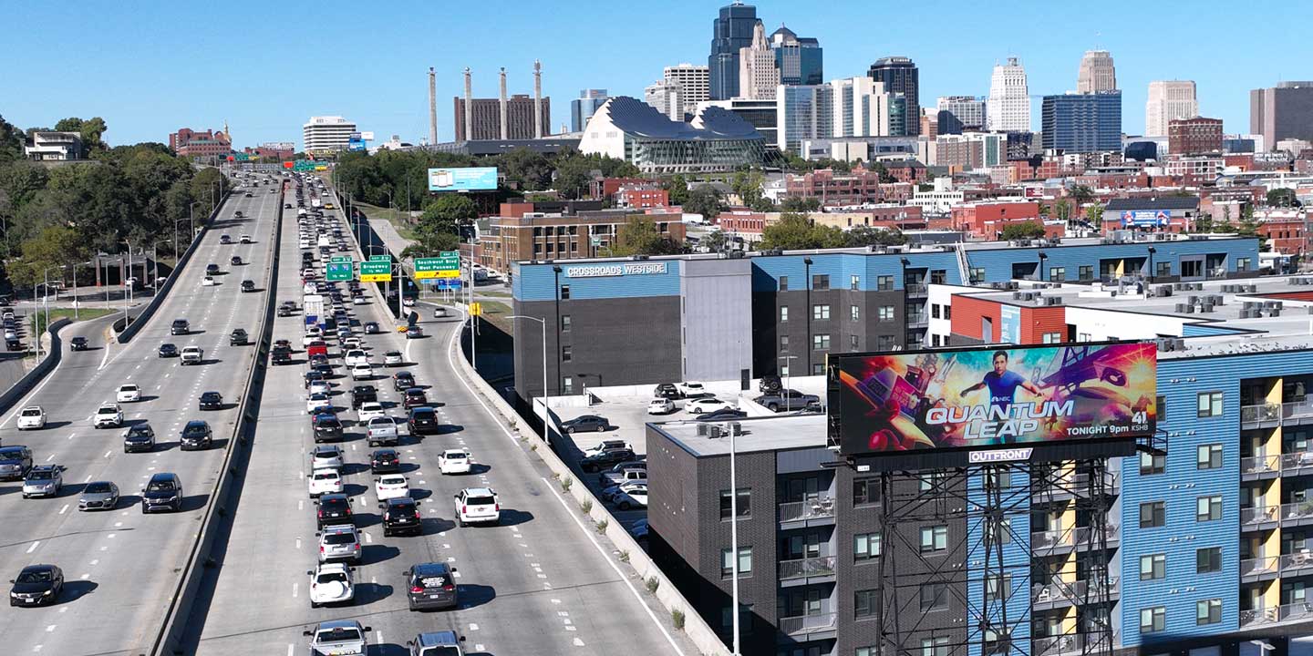 out of home digital billboard advertising in kansas city