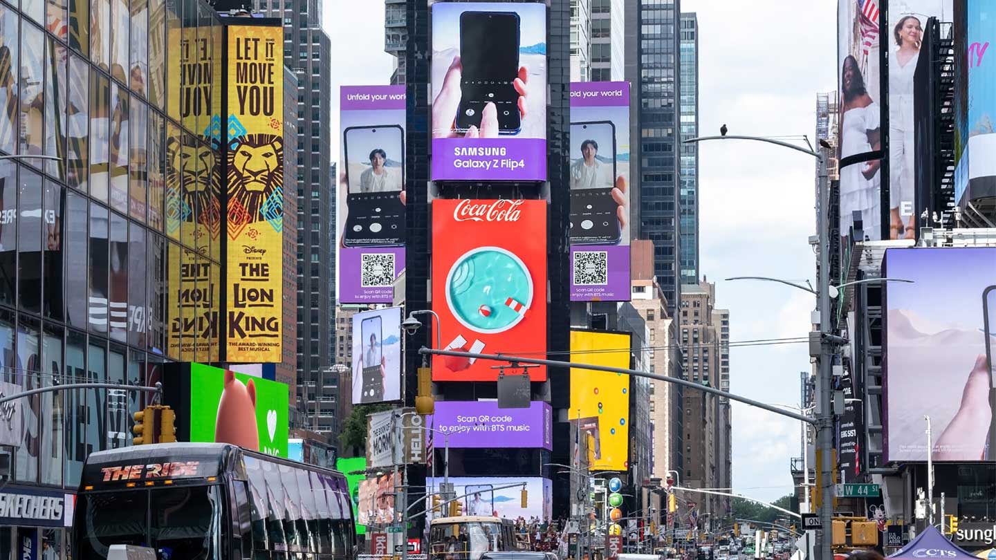 put pf home digital billboard advertising times square new york city