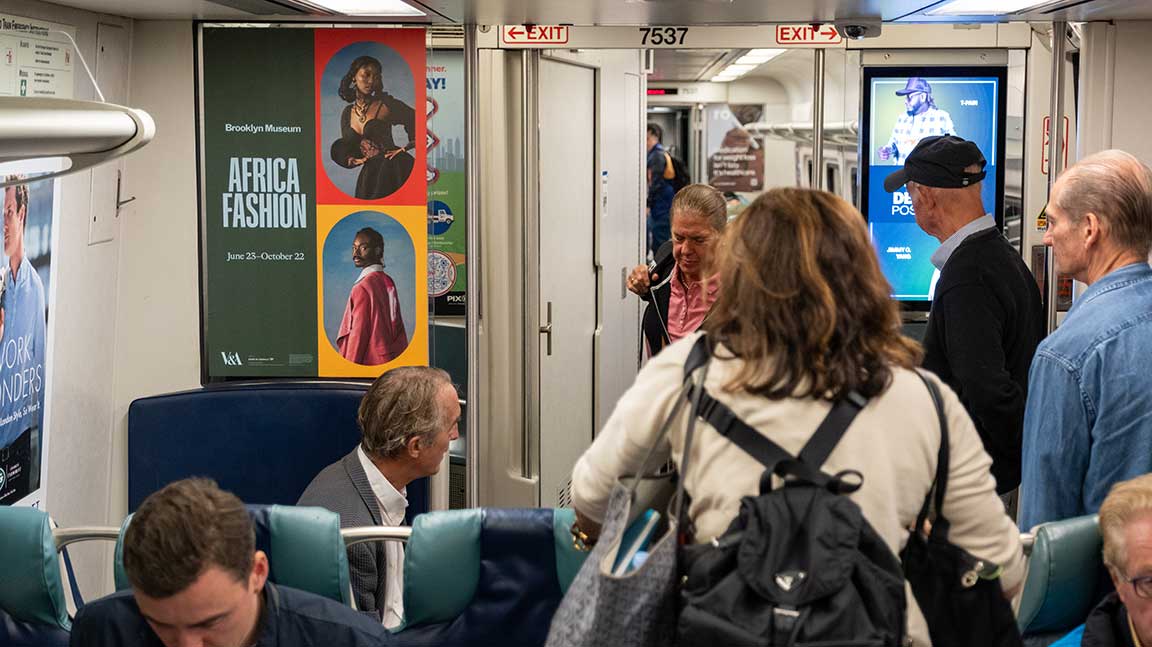 Interior rail card