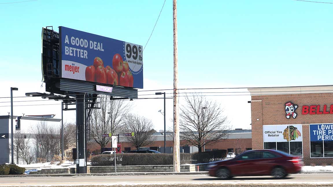 Meijer digital bulletin in Chicago with dynamic creative