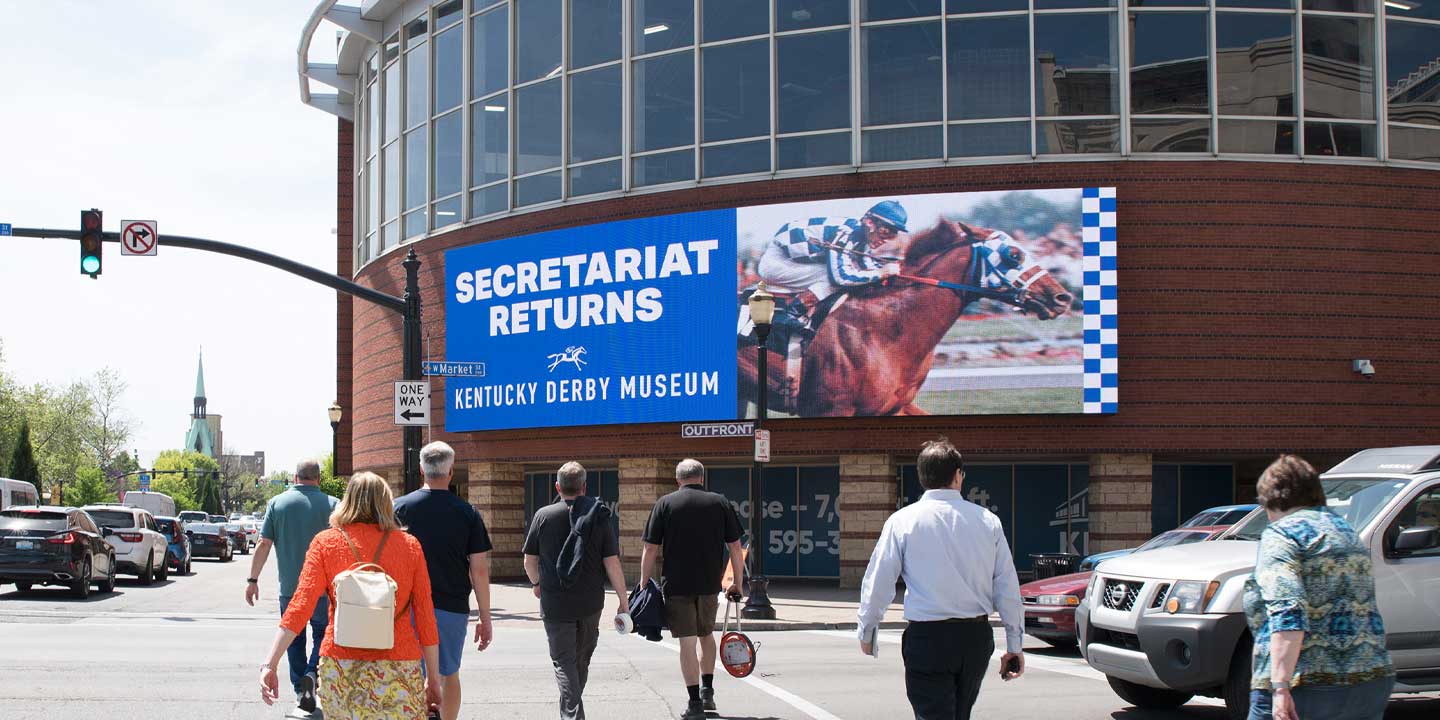 out of home advertising kiosks in louisville
