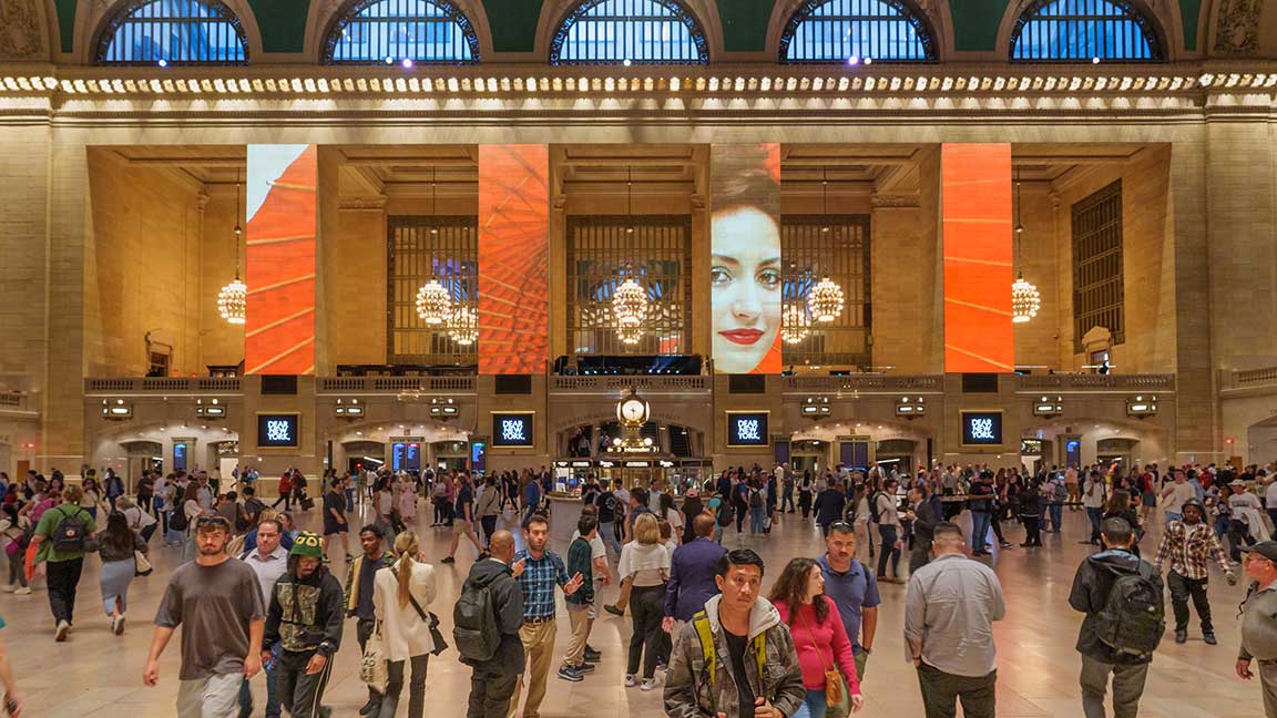 Dear New York projection mapping at Grand Central Terminal