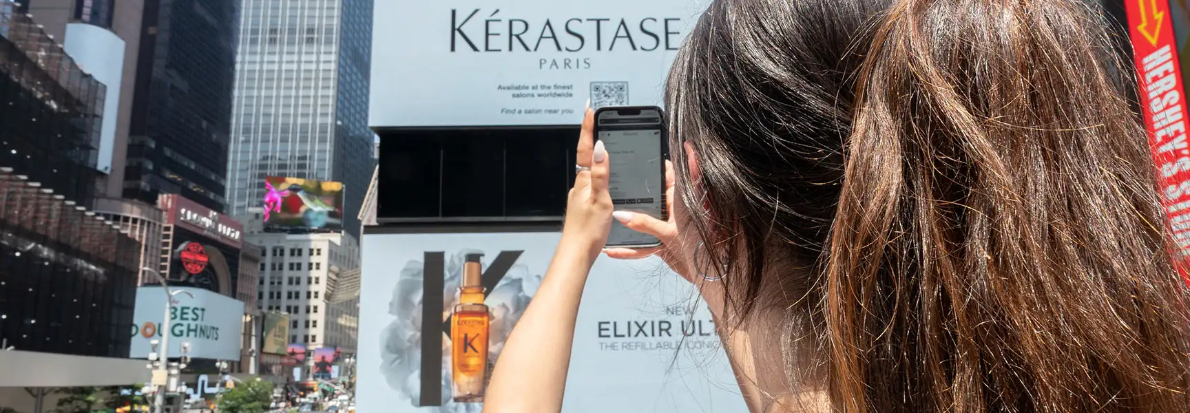 out of home advertising new york city times square