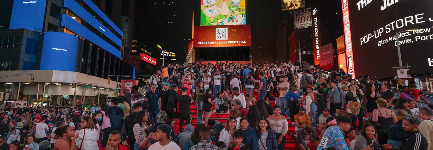out of home advertising new york city times square