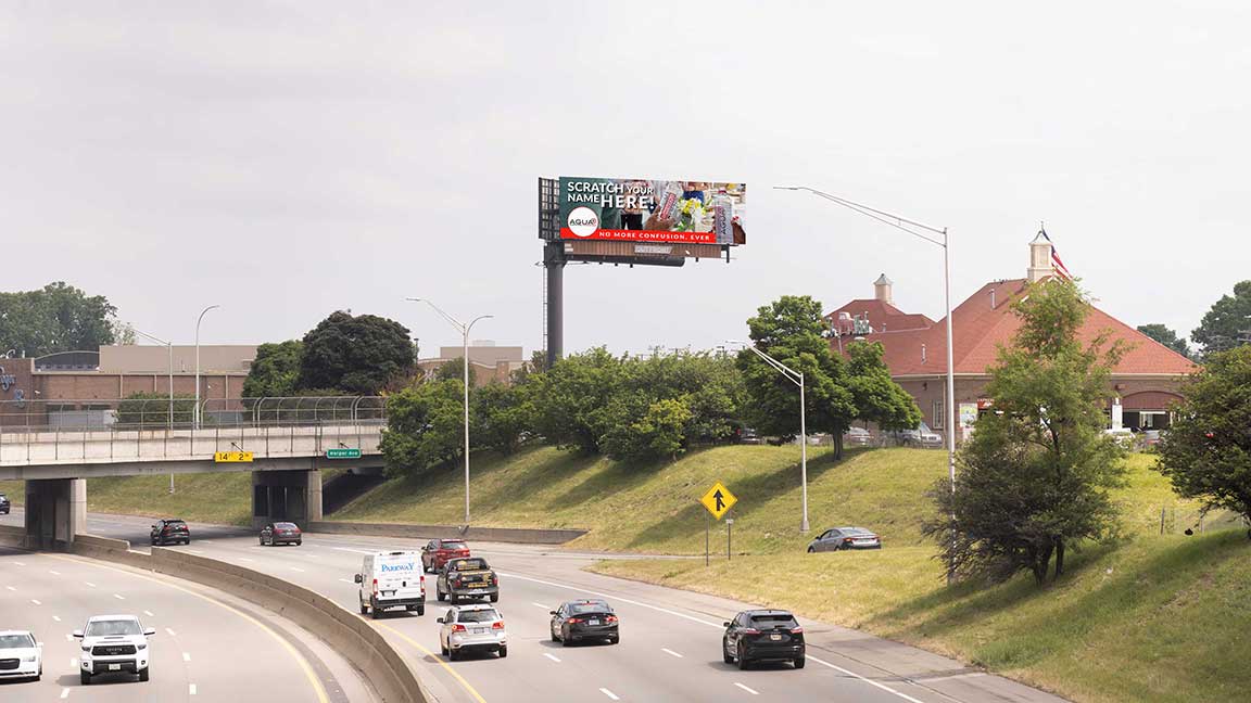 Agua plus digital out of home