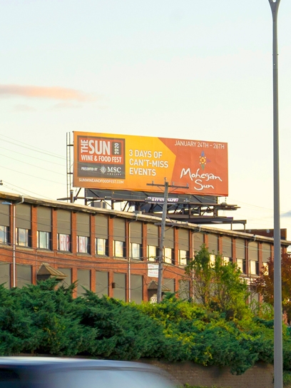 out of home billboard advertising in providence new bedford