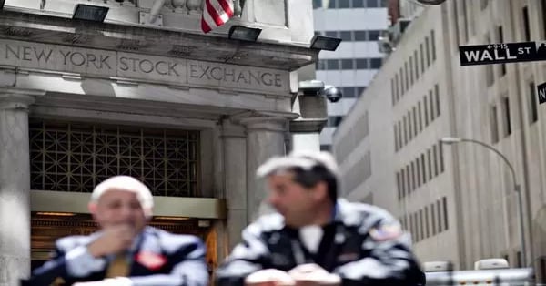 Chances of US dollar collapse