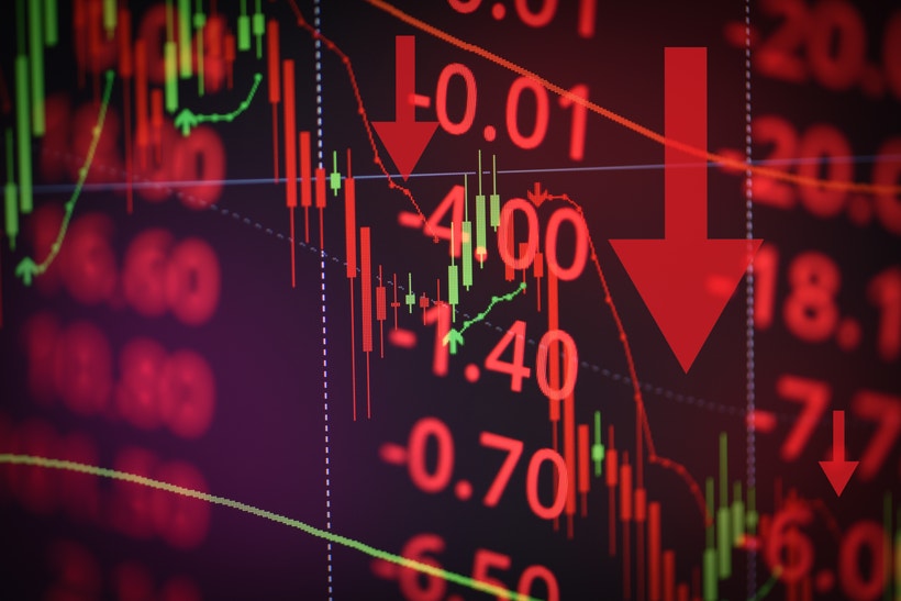 red price graph with downward arrow