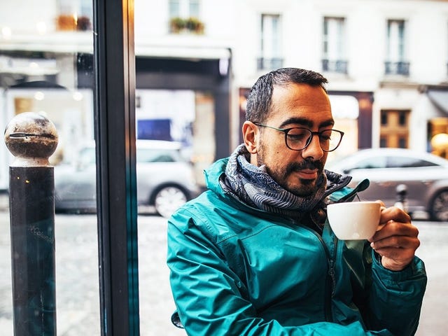 Man enjoying a coffee after his intensive language class with Berlitz Algeria