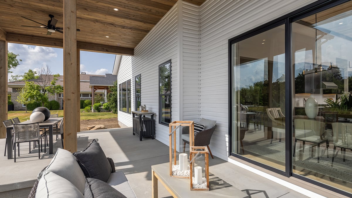 12_Outdoor_Living_Charleston_III_Akron.jpg