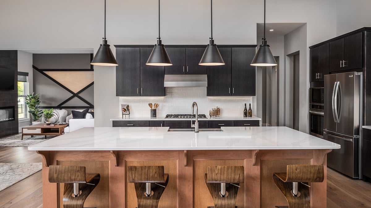 3_Kitchen_Charleston_III_Akron.jpg
