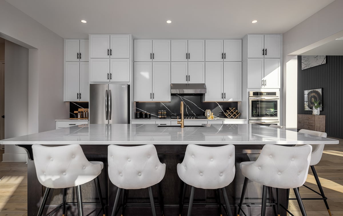 3_Bowling-Green_Windsor-Modern-Farmhouse.jpg