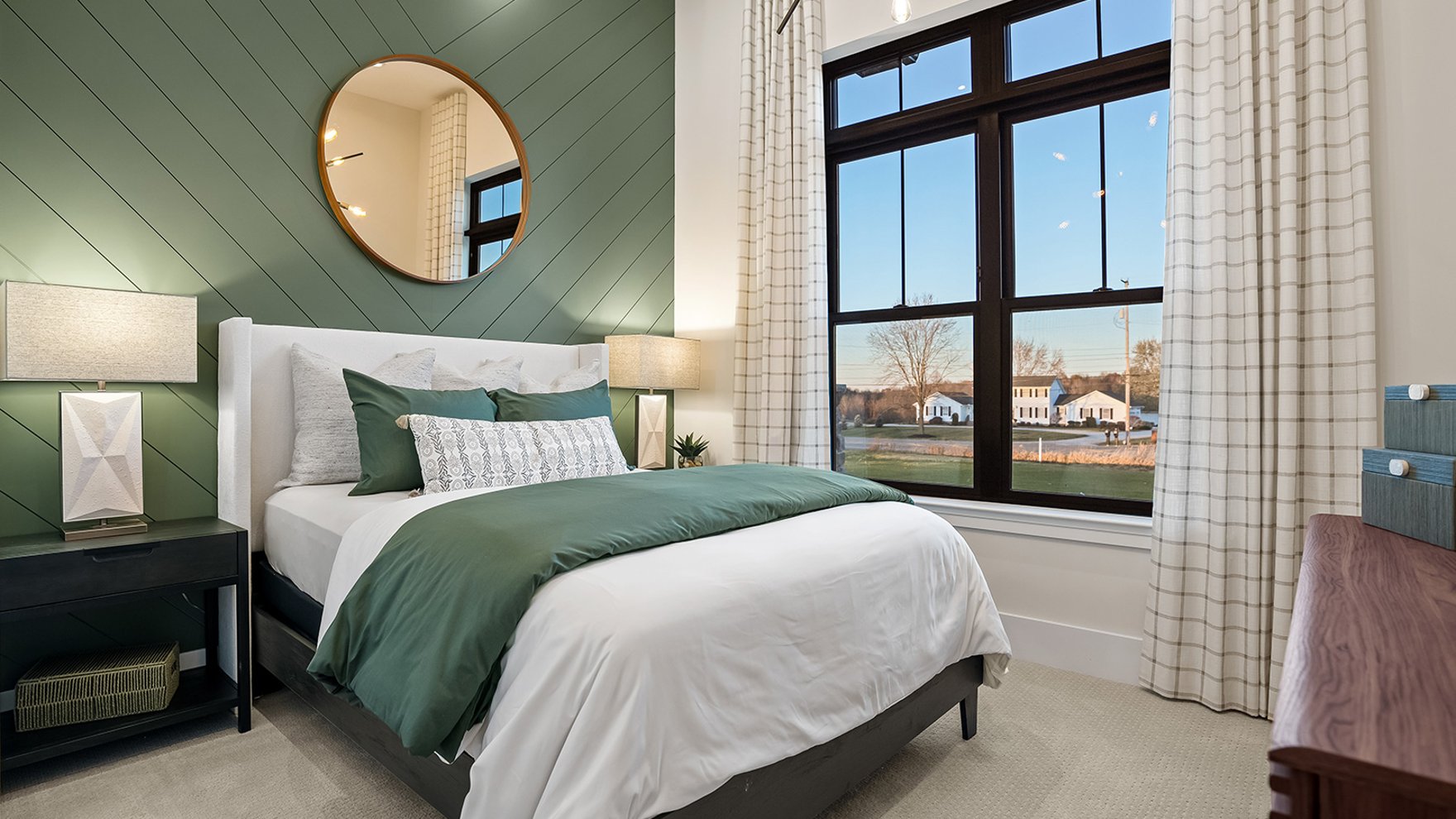 Guest-Bedroom-3-Ravenna-Charleston-II.jpg