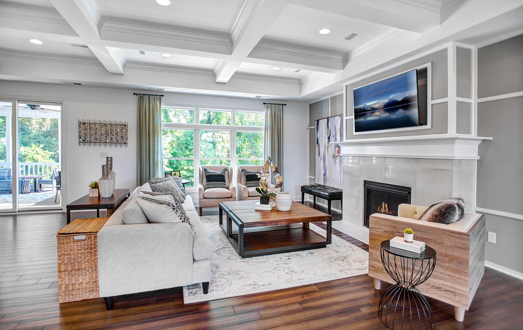 2_Greensboro_Beverly-II-Modern-Hill-Country.jpg