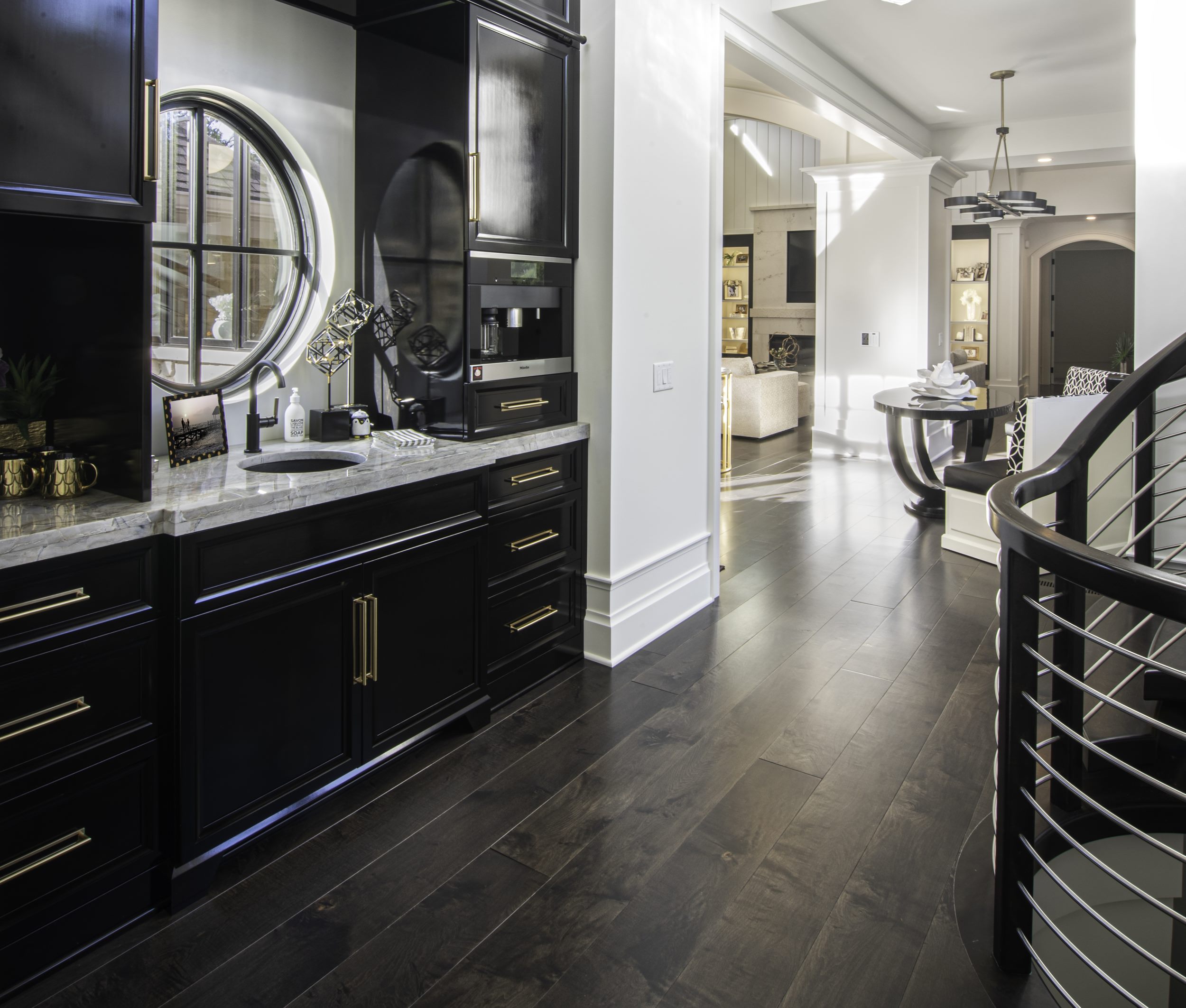 home-wet-bar_swaldos.jpg