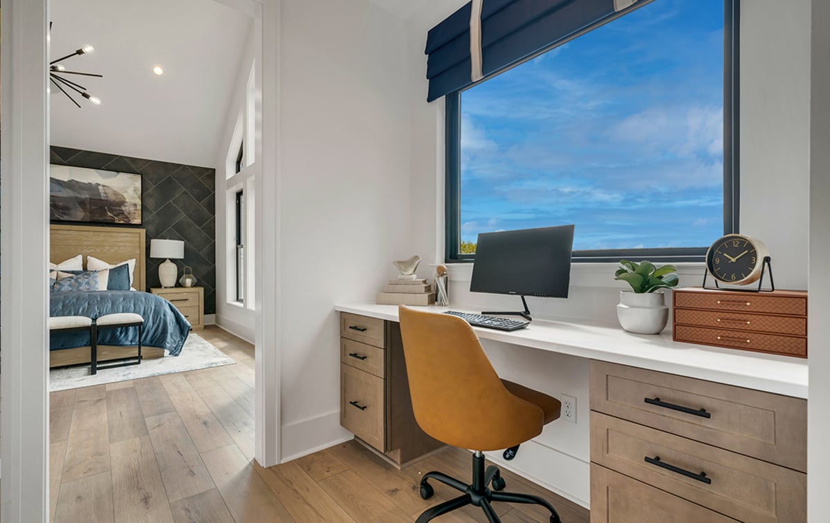 8-Pocket-Office_Chimney-Rock_Asheville.jpg