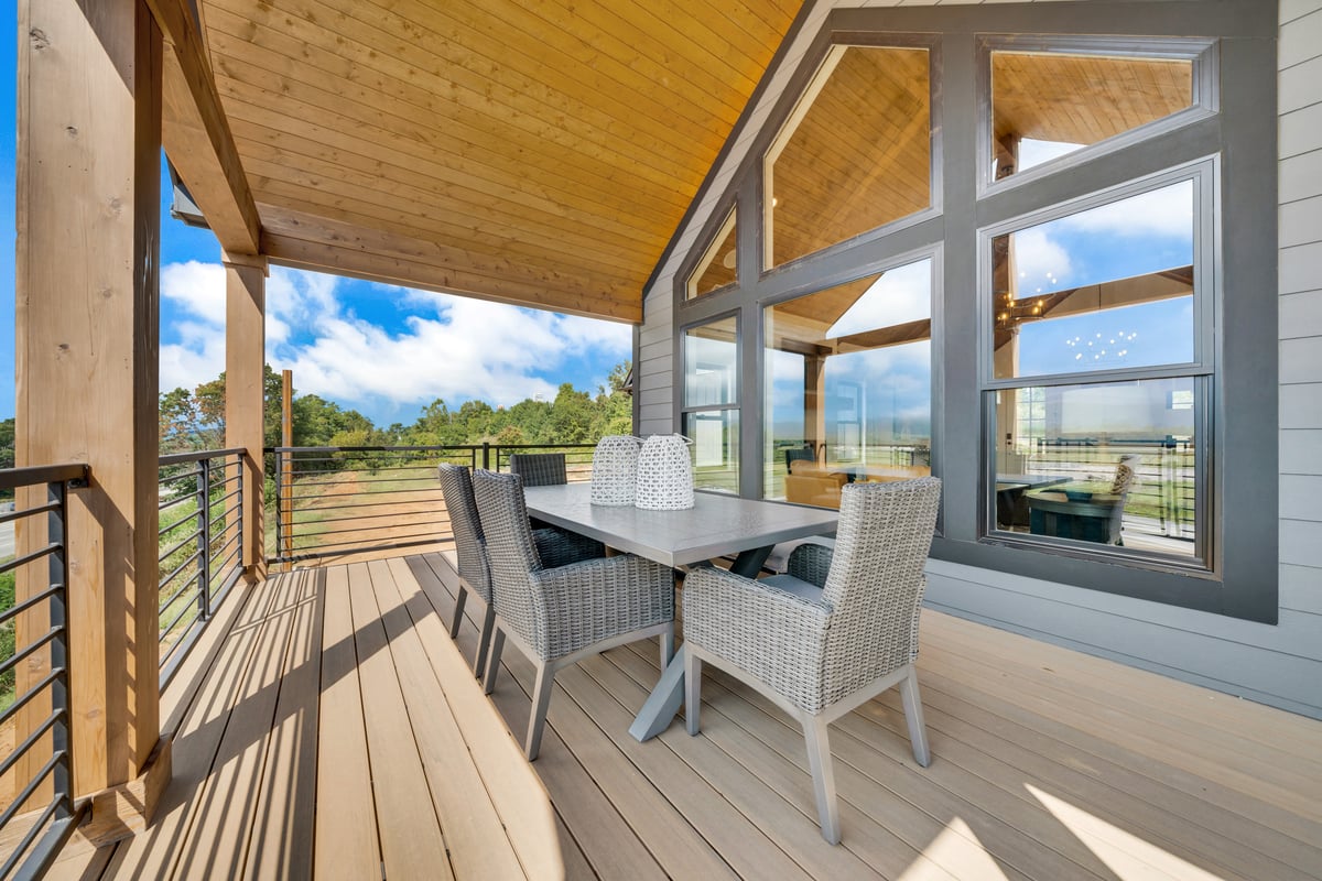 Outdoor-Living-Space_Chimney-Rock_Asheville_CC.jpg
