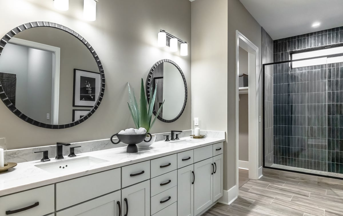 8_Owners-Bath_Indy-North_Charleston-II.jpg