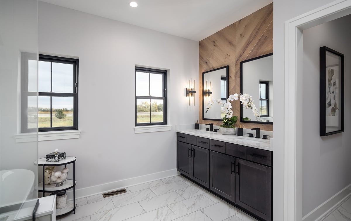 5_Bowling-Green_Windsor-Modern-Farmhouse.jpg