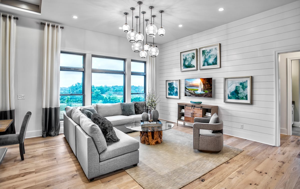 2_Louisville_Charleston-Modern-Farmhouse.jpg