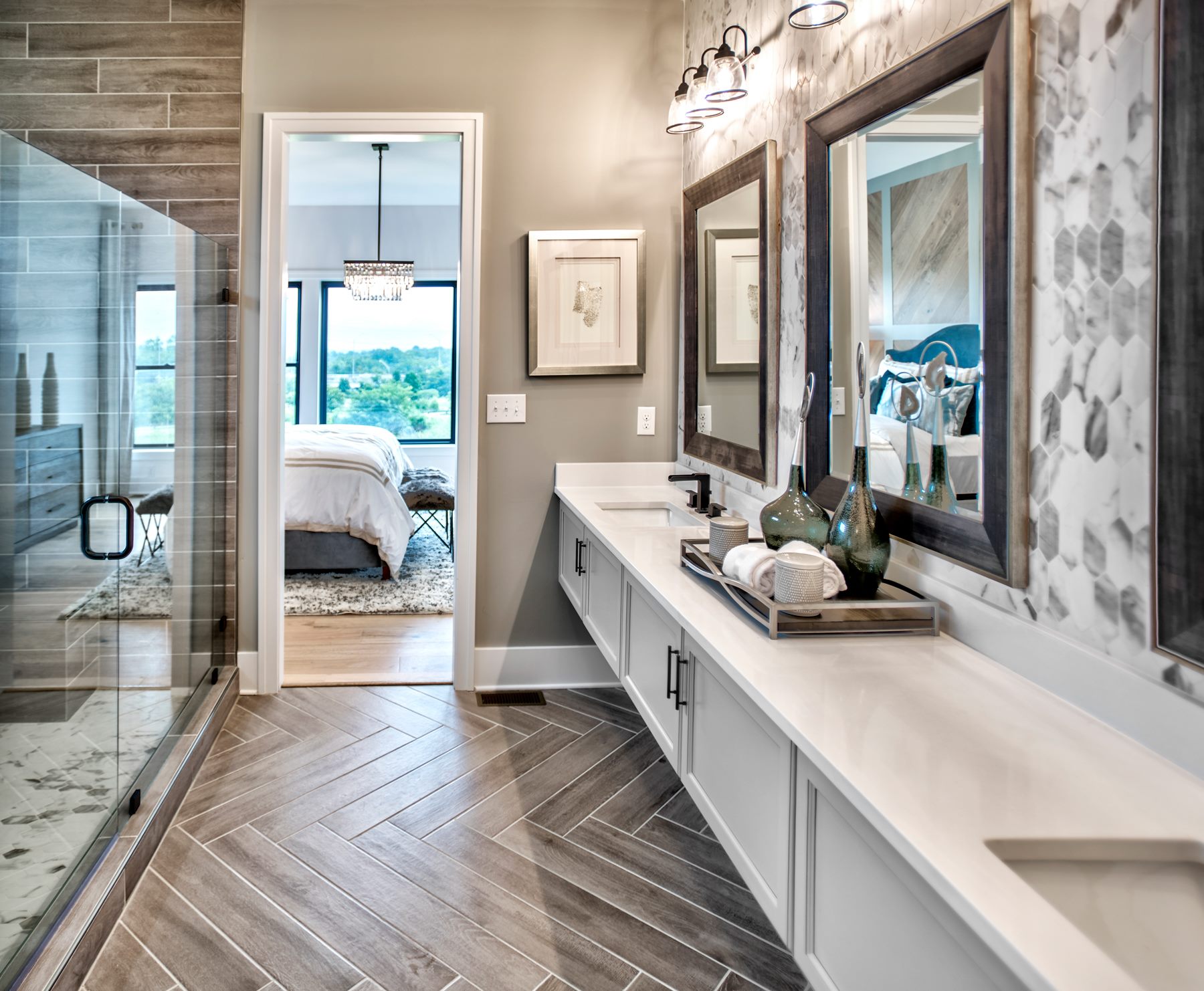owners-bath_charleston-louisville.jpg