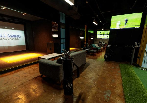 Five Iron Golf NYC FiDi
