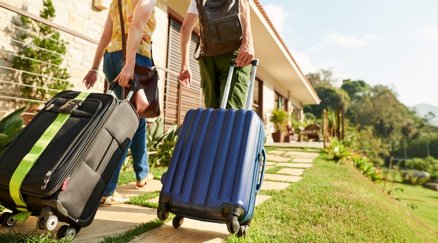 Personas viajando para aprender el idioma alemán