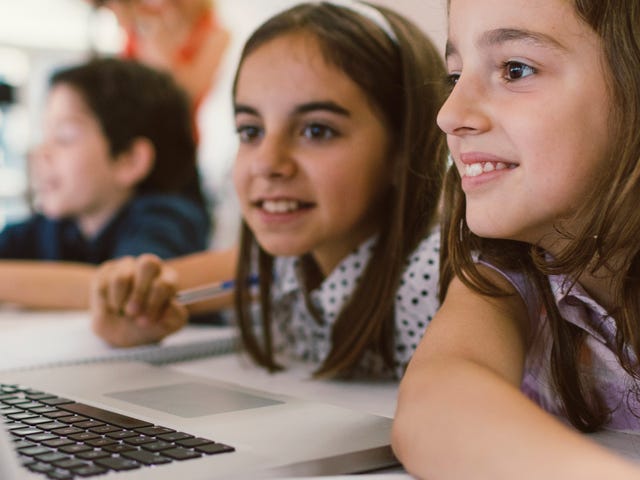 Portugués para niños y jóvenes