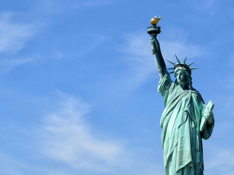 Descubre importantes frases en inglés para disfrutar de un viaje a Estados Unidos de América.