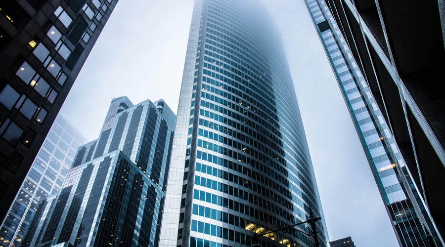 Edificio de empresas transnacionales.