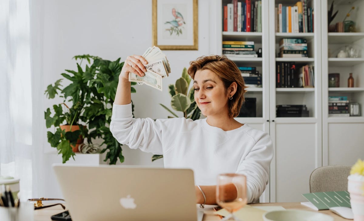 Construye equipos productivos con el salario emocional