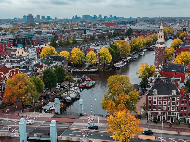 Holland nyelvtanfolyam felnőtteknek a Berlitz Nyelviskolától.