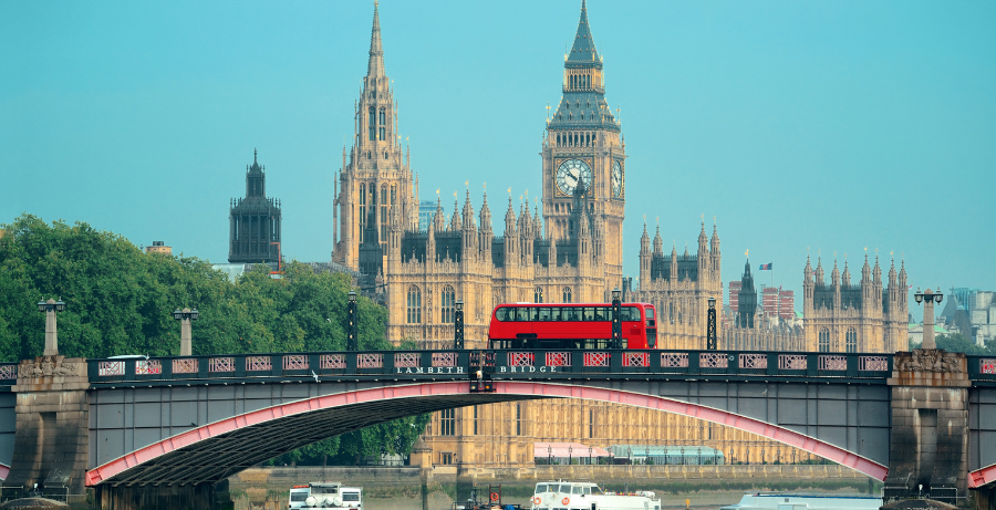 Angol nyelvtanfolyamok felnőtteknek a Berlitz Nyelviskolában.